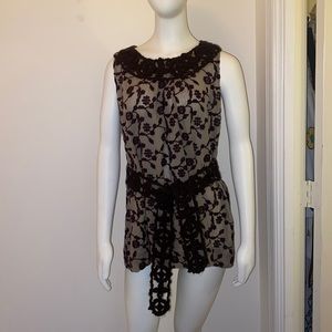 Winter sleeveless belted tunic